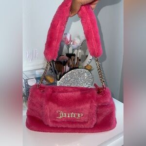 Juicy Couture Fluffy shoulder purse